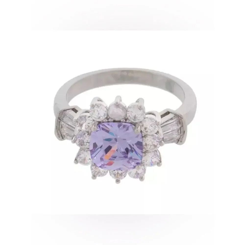 New Light Purple Cubic Zirconia Cluster Ring - Size 8